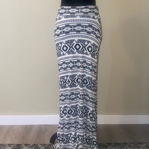 Black and White Aztec Pattern Maxi Skirt